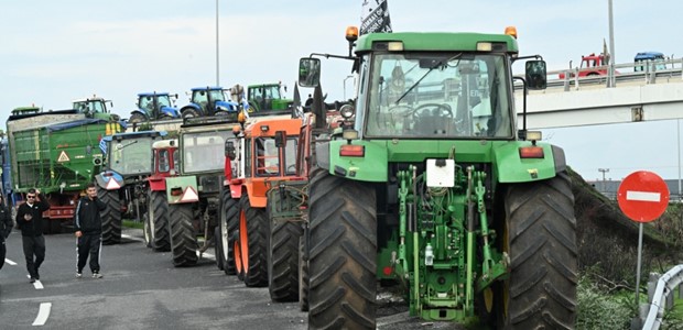 "Mπλόκο" στο ραντεβού του Μαξίμου 